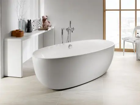 Bồn tắm đứng tự do